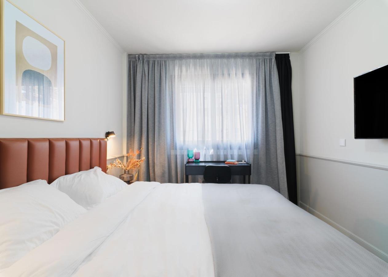 Liv The City Suites Adults Only Larnaca Eksteriør billede