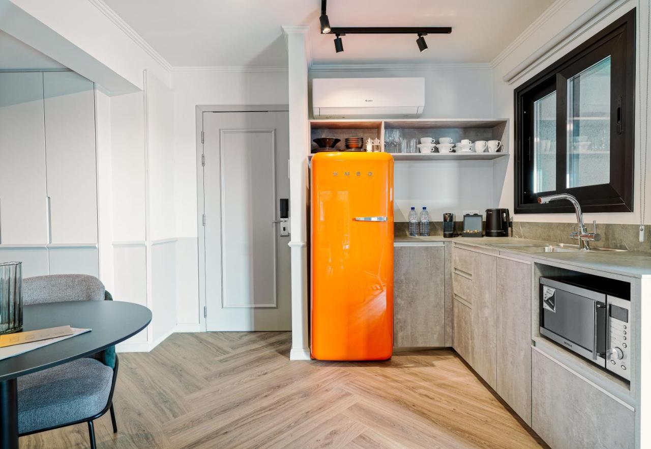 Liv The City Suites Adults Only Larnaca Eksteriør billede