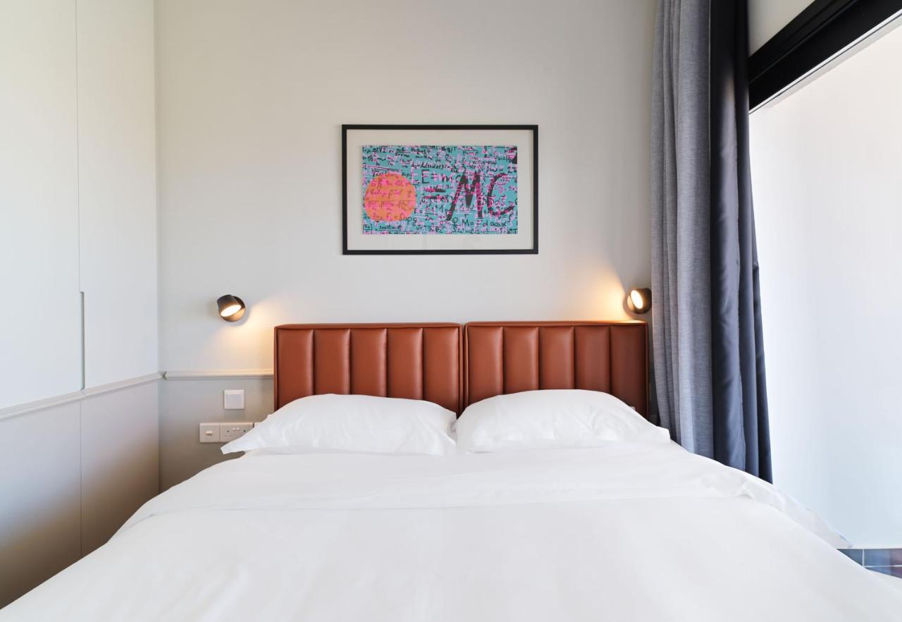 Liv The City Suites Adults Only Larnaca Eksteriør billede