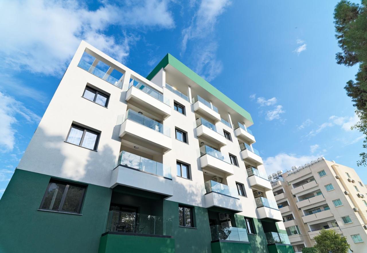 Liv The City Suites Adults Only Larnaca Eksteriør billede