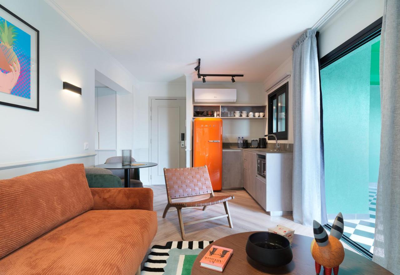 Liv The City Suites Adults Only Larnaca Eksteriør billede