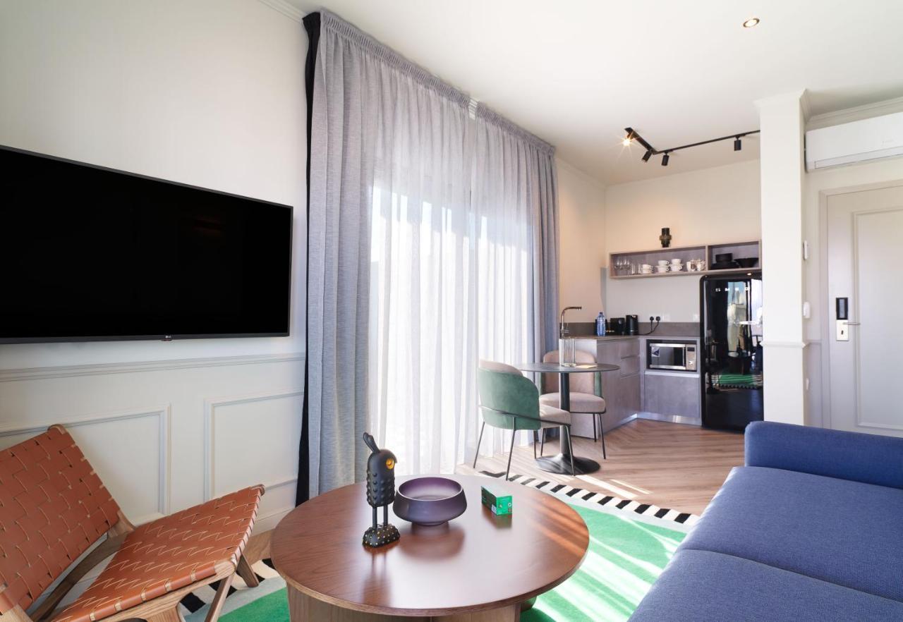 Liv The City Suites Adults Only Larnaca Eksteriør billede