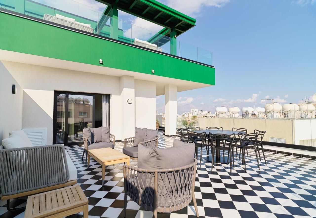 Liv The City Suites Adults Only Larnaca Eksteriør billede